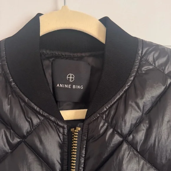 Anine Bing Leo Puffer Coat / Woman’s Extra Small XS Black with Gold Zipper - Picture 8 of 13